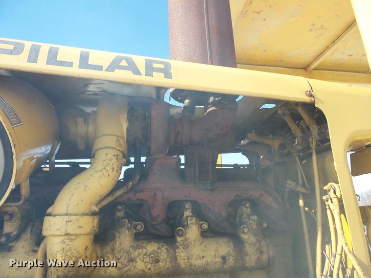 image for item EA9677 1967 Caterpillar D8H crawler tractor