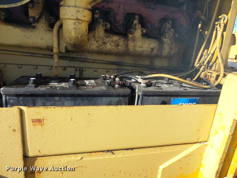 image for item EA9677 1967 Caterpillar D8H crawler tractor