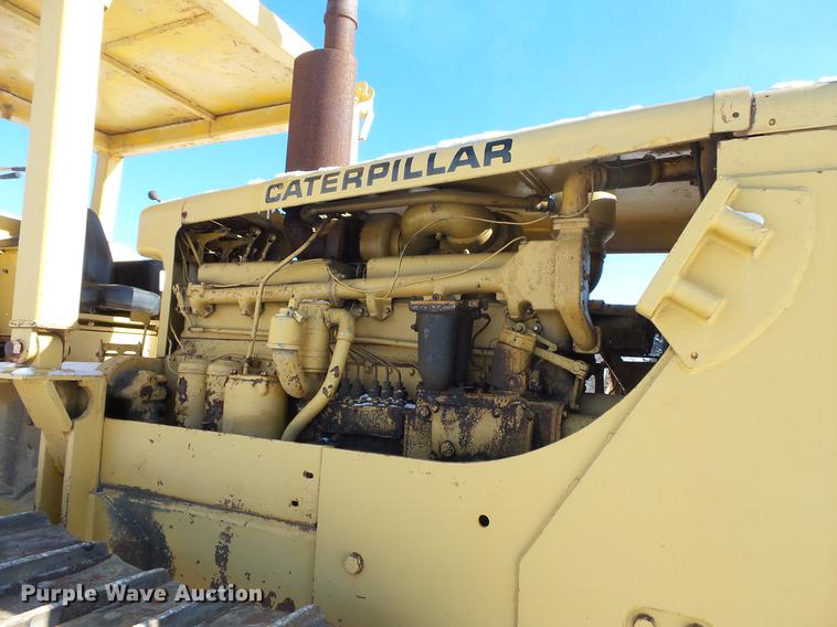 image for item EA9677 1967 Caterpillar D8H crawler tractor