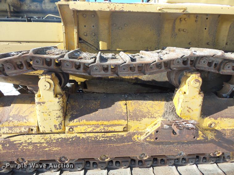 image for item EA9677 1967 Caterpillar D8H crawler tractor
