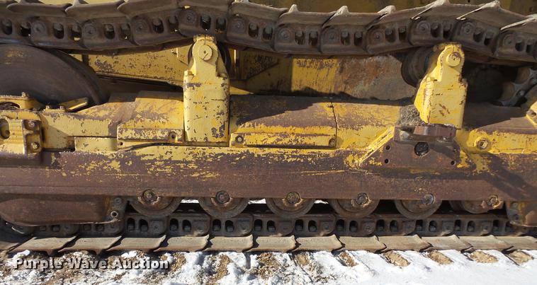 image for item EA9677 1967 Caterpillar D8H crawler tractor