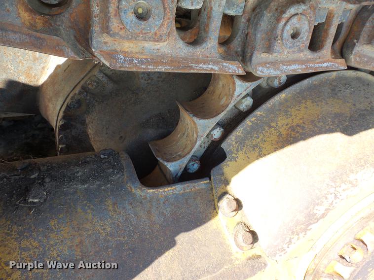 image for item EA9677 1967 Caterpillar D8H crawler tractor