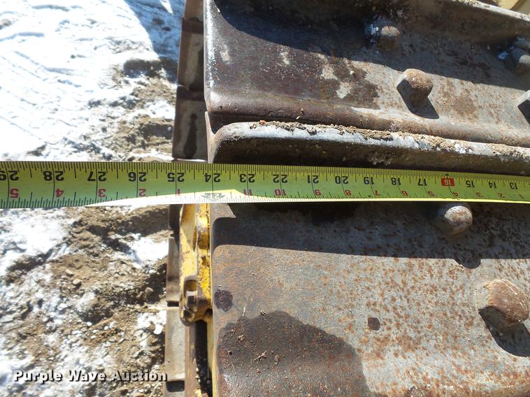 image for item EA9677 1967 Caterpillar D8H crawler tractor