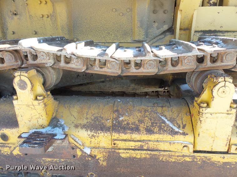image for item EA9677 1967 Caterpillar D8H crawler tractor
