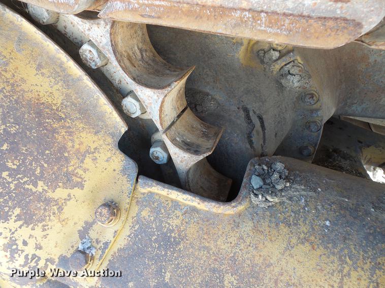 image for item EA9677 1967 Caterpillar D8H crawler tractor