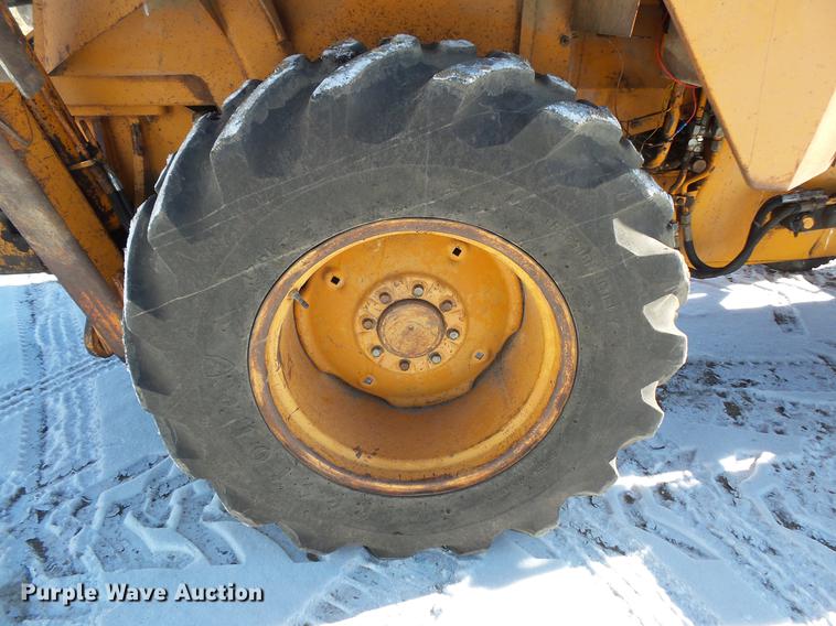 image for item EA9678 1976 Case 580C backhoe