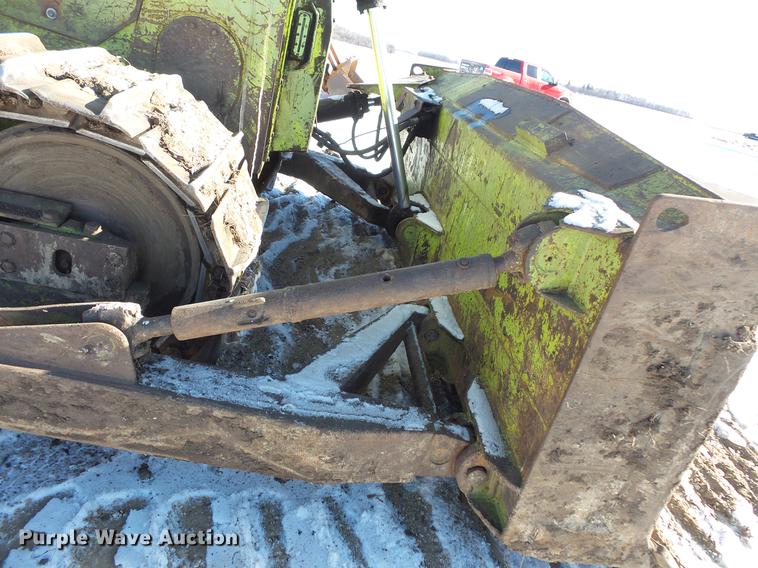 image for item EA9679 1978 Terex 82-20 AA dozer