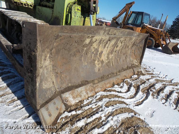 image for item EA9679 1978 Terex 82-20 AA dozer