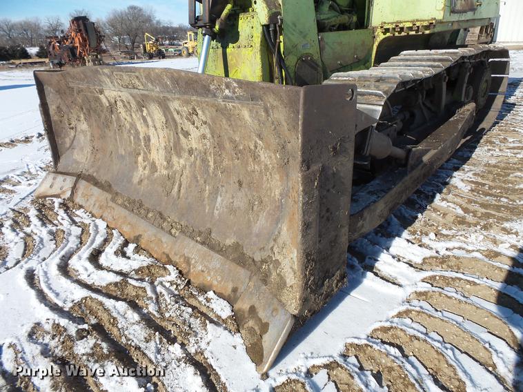 image for item EA9679 1978 Terex 82-20 AA dozer