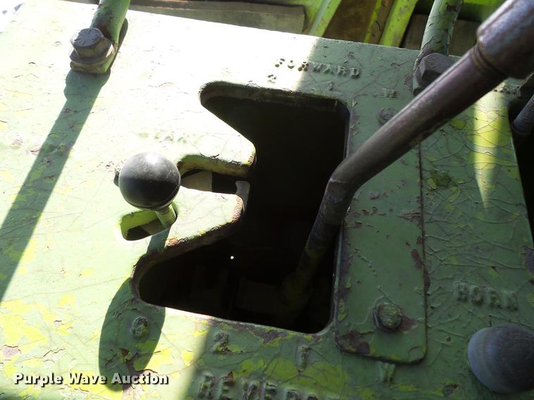 image for item EA9679 1978 Terex 82-20 AA dozer