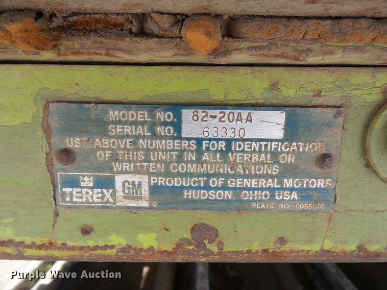 image for item EA9679 1978 Terex 82-20 AA dozer