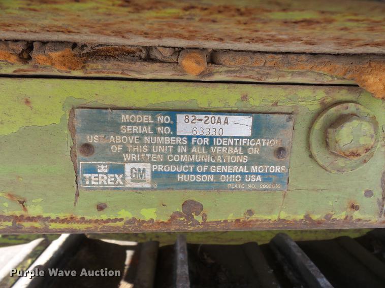 image for item EA9679 1978 Terex 82-20 AA dozer