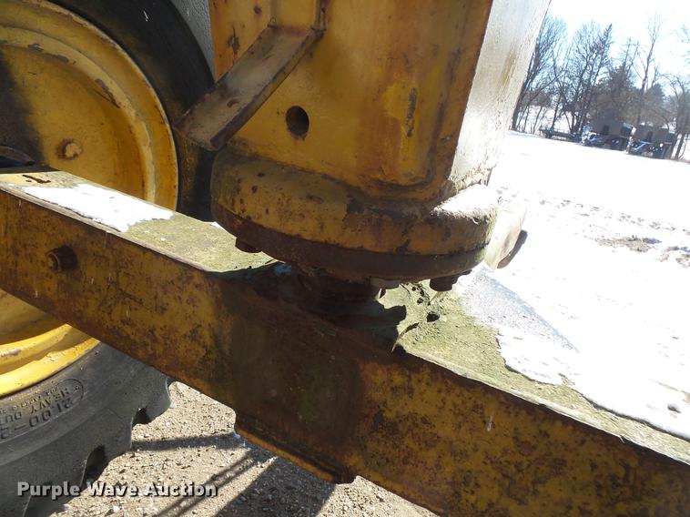 image for item EA9680 Caterpillar 80 scraper