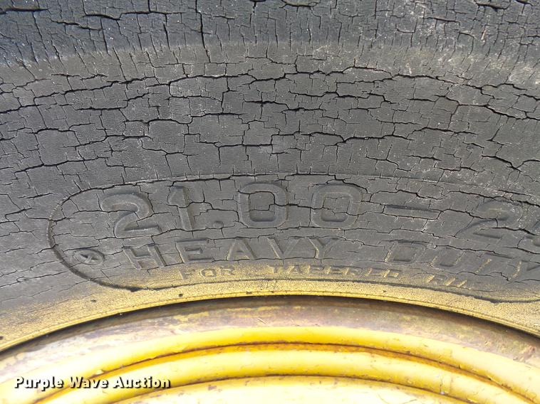 image for item EA9680 Caterpillar 80 scraper