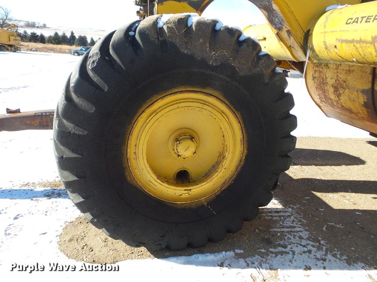 image for item EA9680 Caterpillar 80 scraper