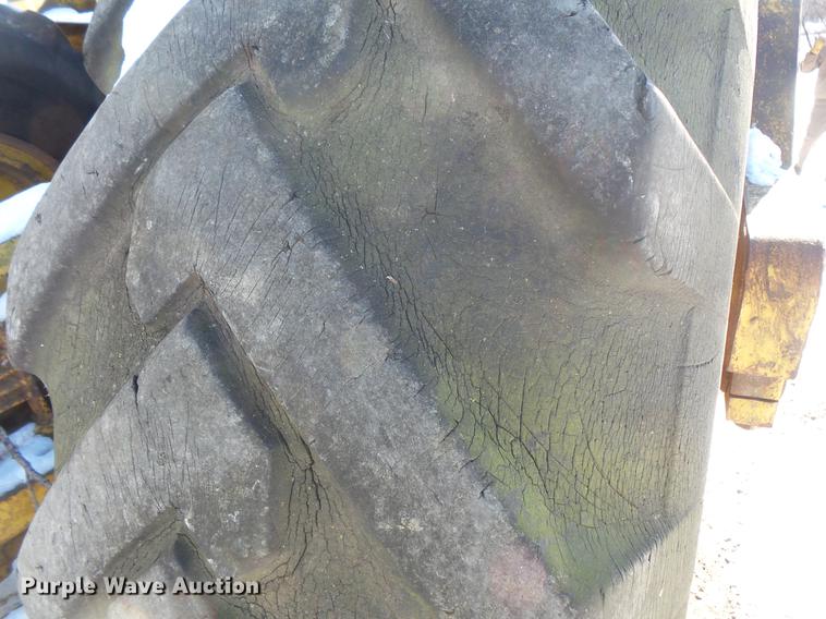 image for item EA9680 Caterpillar 80 scraper