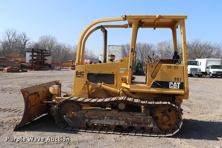 image for item EC9421 1992 Caterpillar D4C Series II dozer