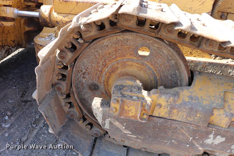 image for item EC9421 1992 Caterpillar D4C Series II dozer