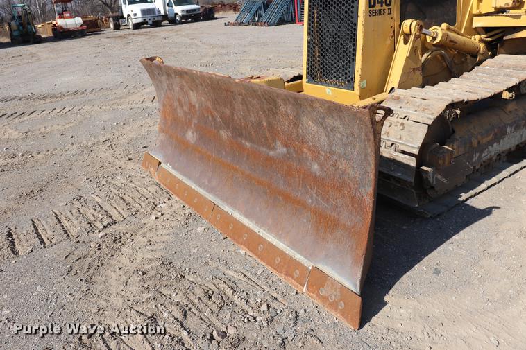 image for item EC9421 1992 Caterpillar D4C Series II dozer