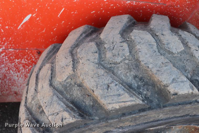 image for item EC9423 Thomas B206/1300/135 skid steer