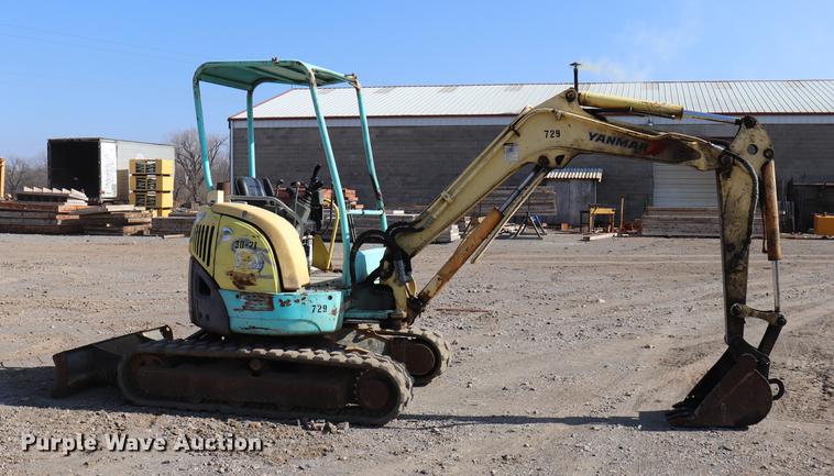 image for item EC9424 Yanmar V1035-2 mini excavator