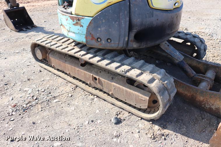 image for item EC9424 Yanmar V1035-2 mini excavator