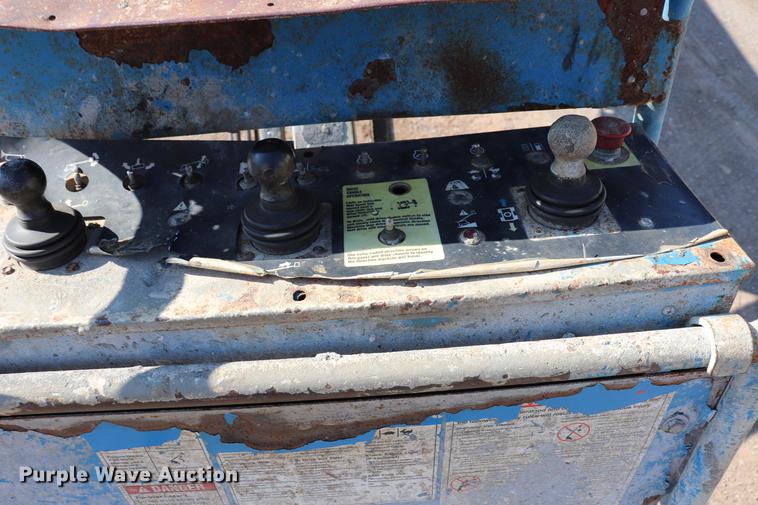 image for item EC9434 2005 Genie S65 boom lift