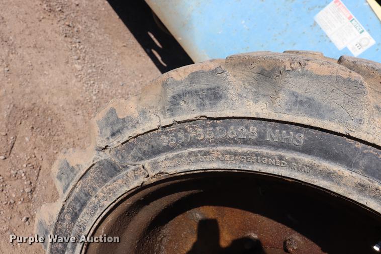 image for item EC9434 2005 Genie S65 boom lift