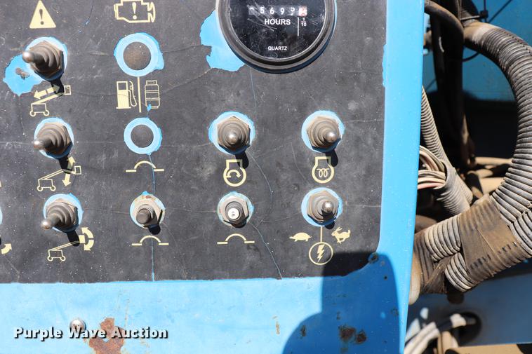 image for item EC9434 2005 Genie S65 boom lift