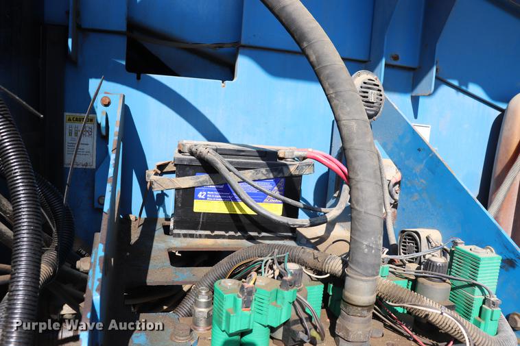 image for item EC9434 2005 Genie S65 boom lift