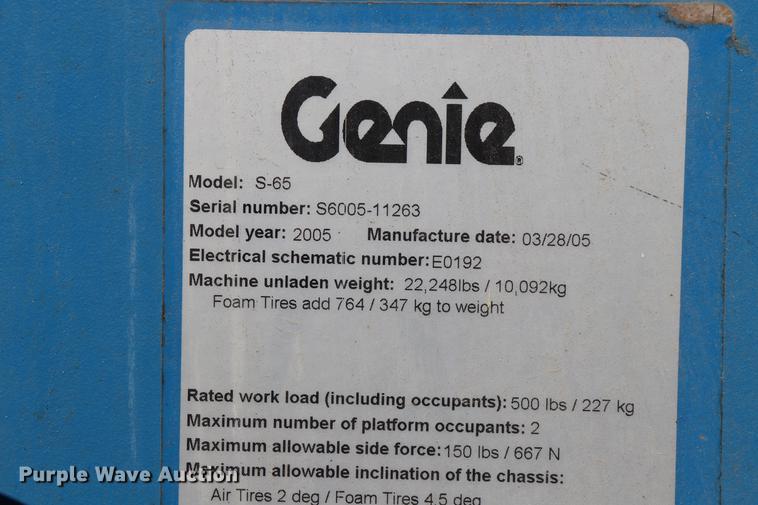 image for item EC9434 2005 Genie S65 boom lift