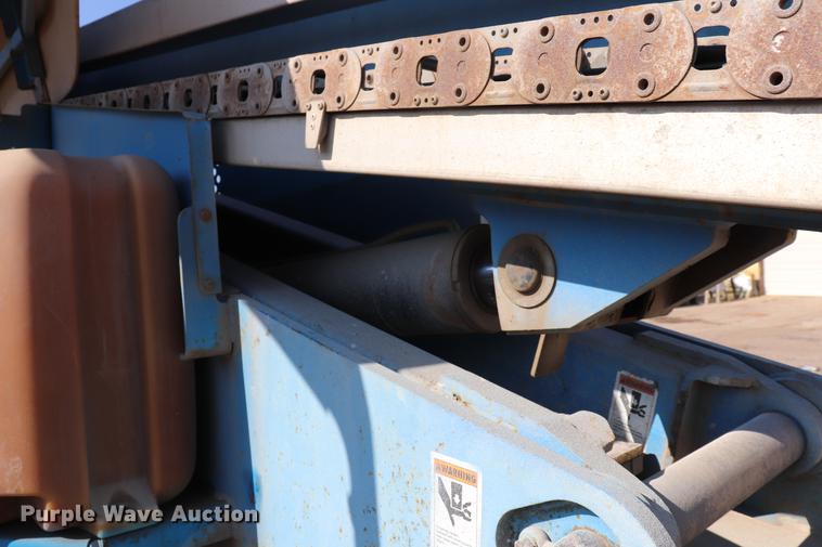 image for item EC9434 2005 Genie S65 boom lift