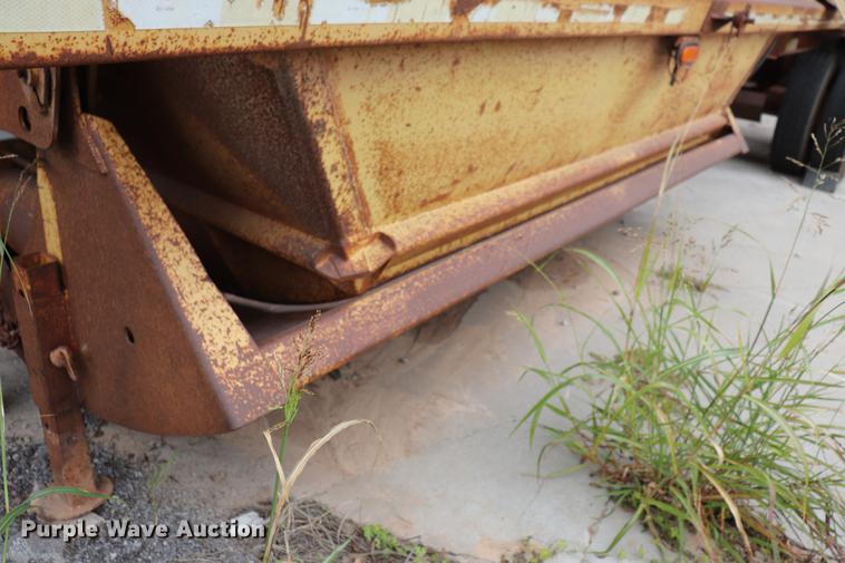 image for item ED9724 1996 Load King 2060 bottom dump trailer