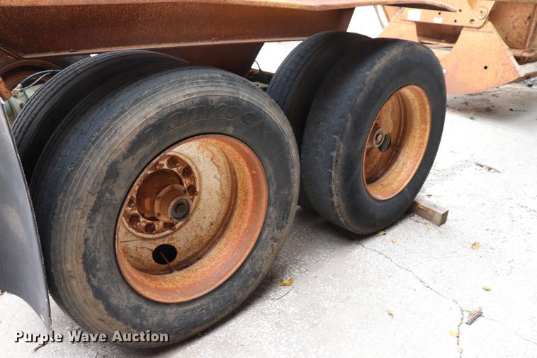 image for item ED9724 1996 Load King 2060 bottom dump trailer