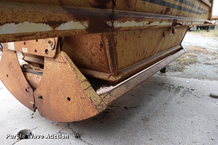 image for item ED9724 1996 Load King 2060 bottom dump trailer