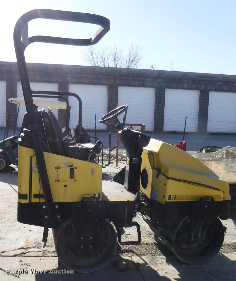 image for item EP9158 Wacker RD11V double drum roller