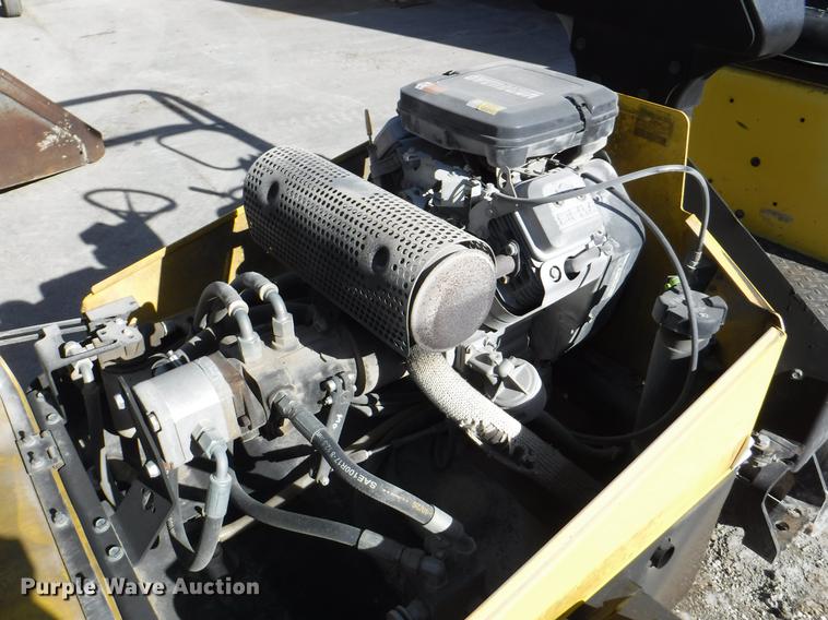 image for item EP9158 Wacker RD11V double drum roller