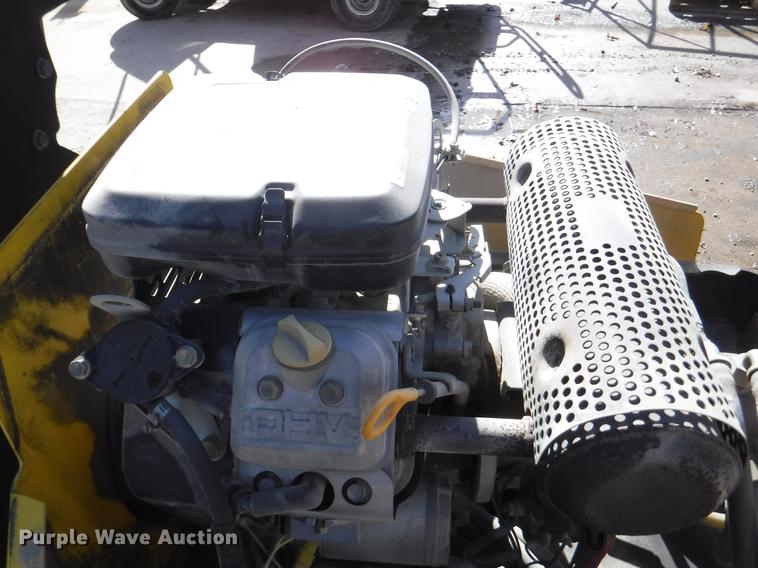 image for item EP9158 Wacker RD11V double drum roller