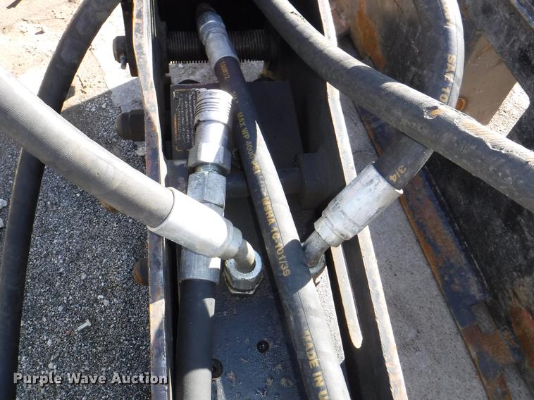 image for item EP9161 John Deere HH60 Worksite Pro hammer