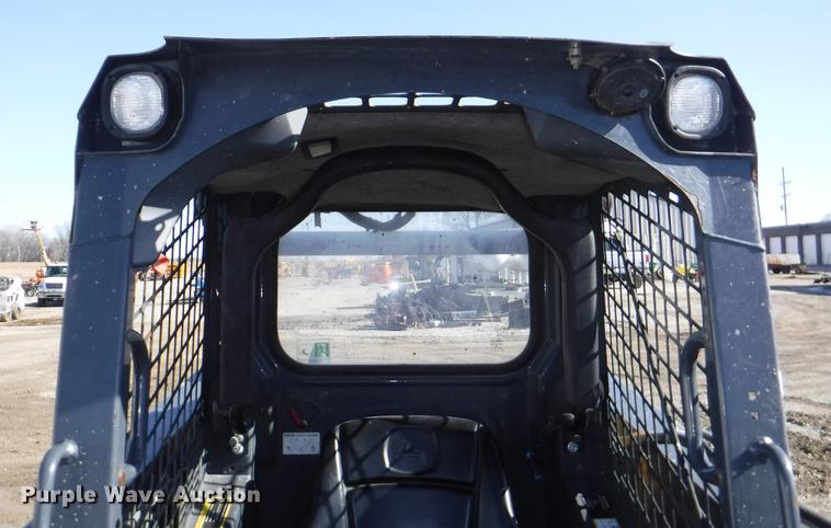 image for item EP9171 2013 John Deere 318D skid steer