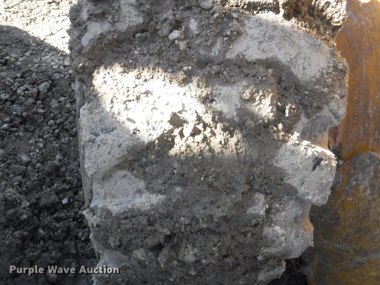 image for item EP9171 2013 John Deere 318D skid steer