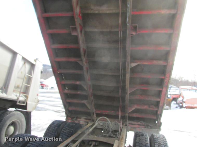 image for item K6059 Henderson HD16 dump bed