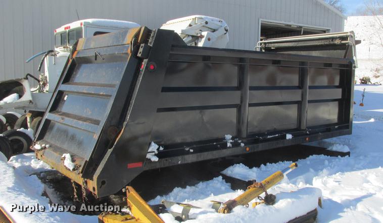 image for item K6060 18.5'L x 8'W dump bed