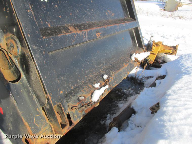 image for item K6060 18.5'L x 8'W dump bed