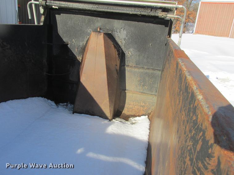 image for item K6060 18.5'L x 8'W dump bed