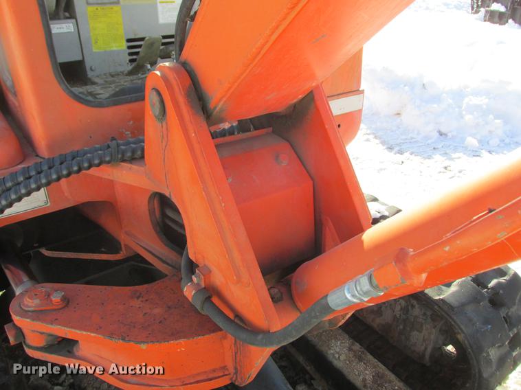 image for item K6061 2000 Daewoo Solar 035 mini excavator