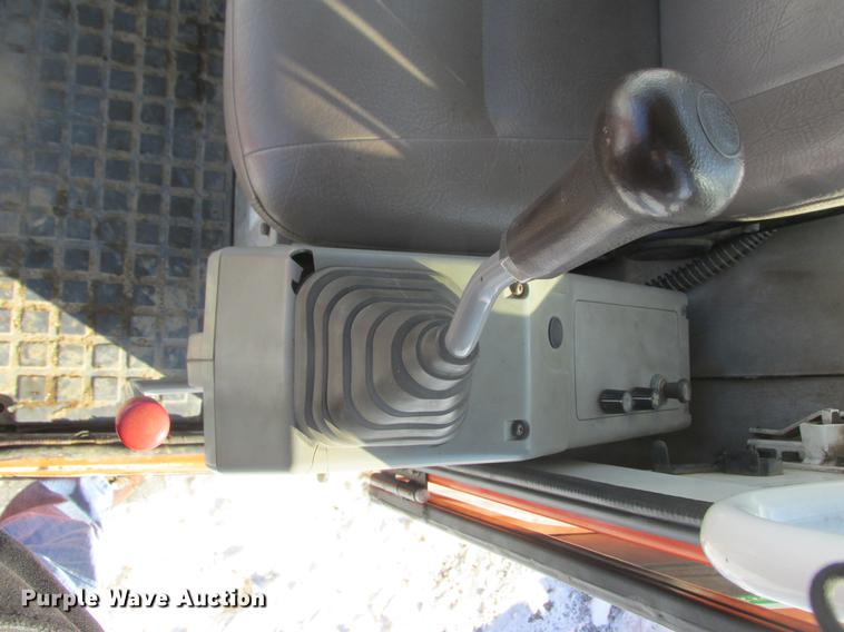 image for item K6061 2000 Daewoo Solar 035 mini excavator