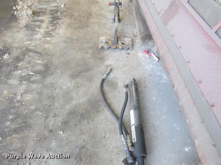 image for item K6061 2000 Daewoo Solar 035 mini excavator