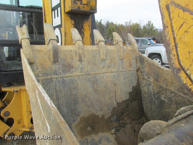 image for item K6062 1999 John Deere 410E backhoe