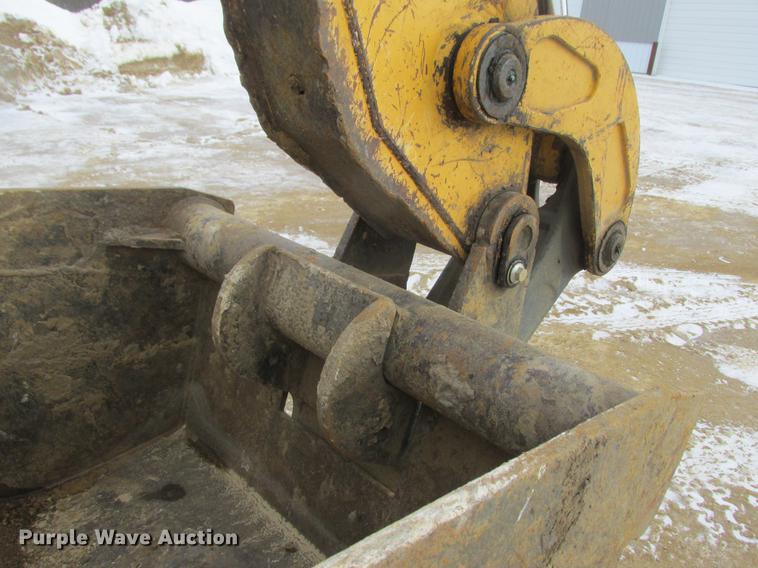 image for item K6062 1999 John Deere 410E backhoe